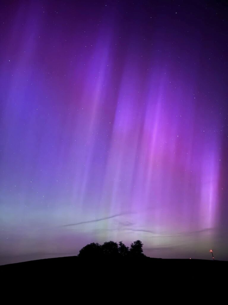 Nordlichter über Hangard