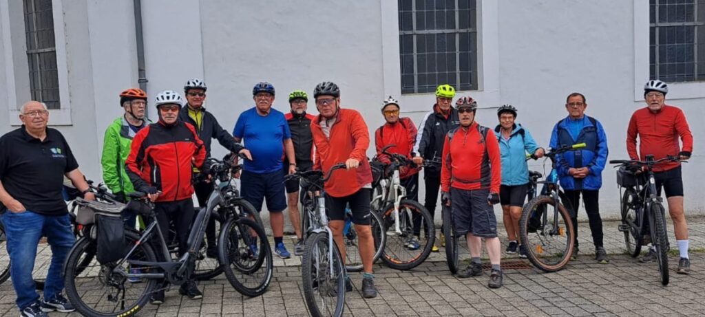Radlergruppe aus Hangard wurde in Enchenberg herzlich empfangen