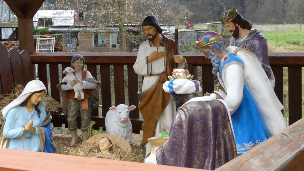 Die Hangarder Weihnachtskrippe ist komplett!